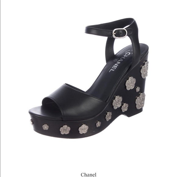 Chanel black leather  platform camellia wedges . - Picture 4 of 8